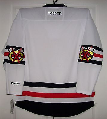 RBK CHICAGO BLACKHAWKS PREMIER WHITE STADIUM SERIES JERSEY MEDIUM