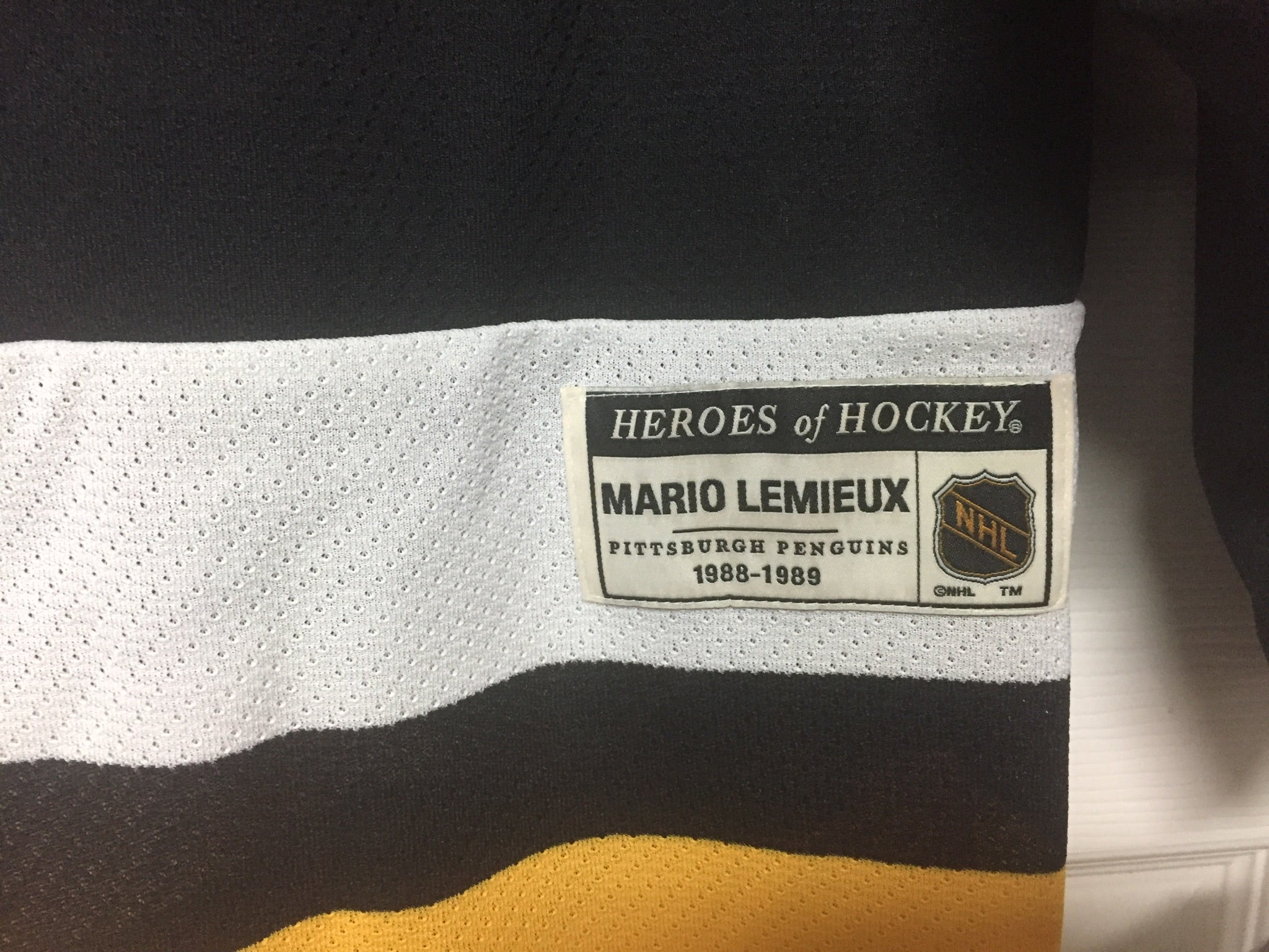 MARIO LEMIEUX 1992 PITTSBURGH PENGUINS CCM REPLICA JERSEY LARGE NEW WITHOUT  TAGS