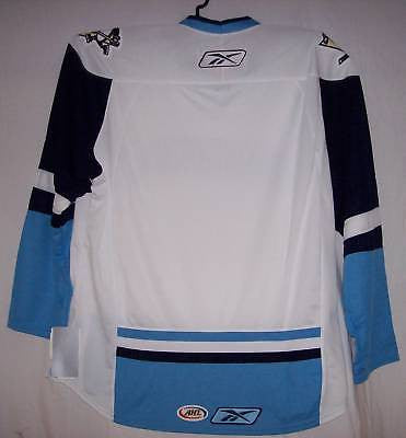 Vancouver Canucks YOUTH Home Royal Reebok 7185 Premier Jersey - Hockey  Jersey Outlet