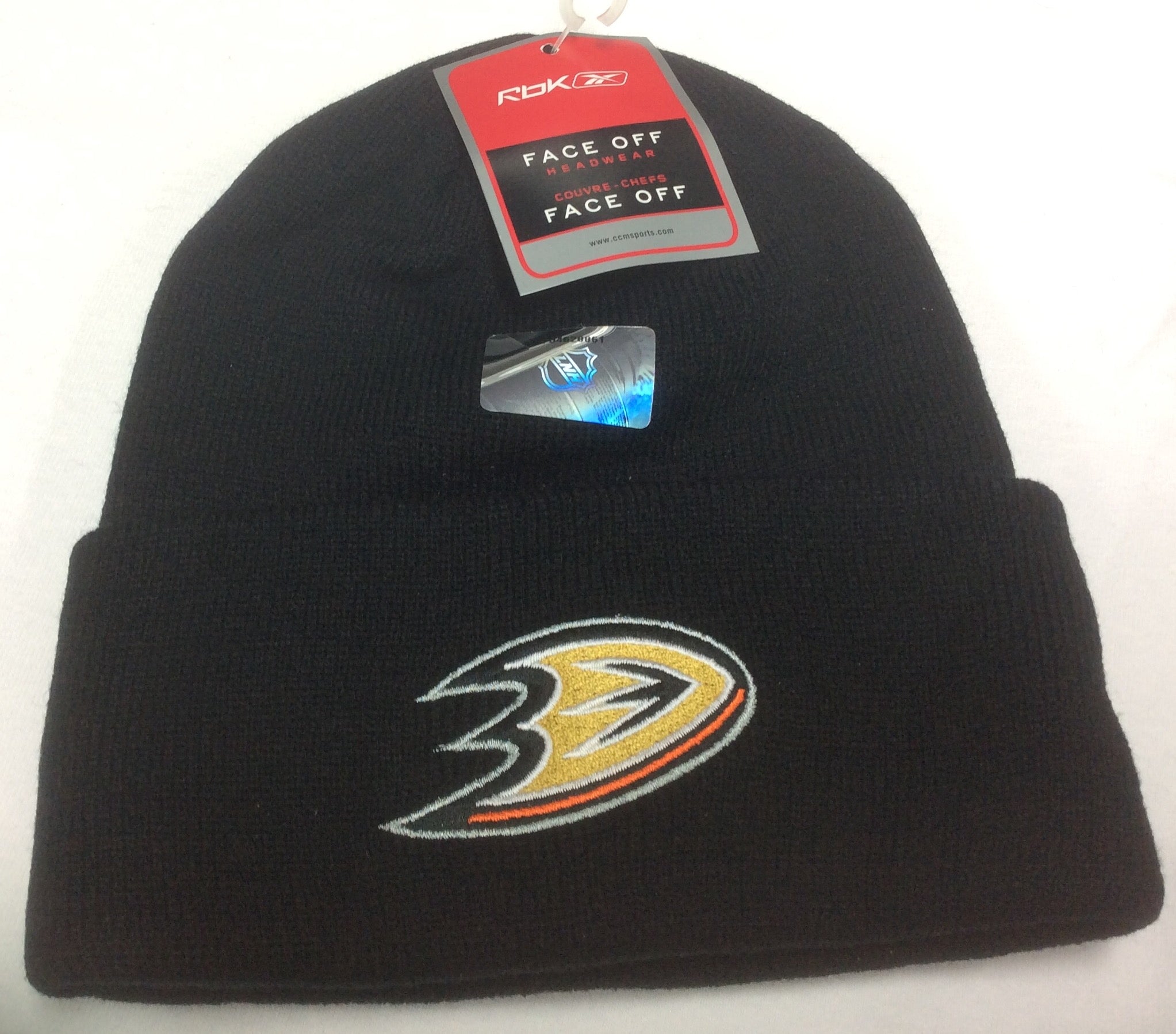 Anaheim Ducks Black Reebok NHL Watchman Cuffed Knit Hat - Hockey Jersey  Outlet