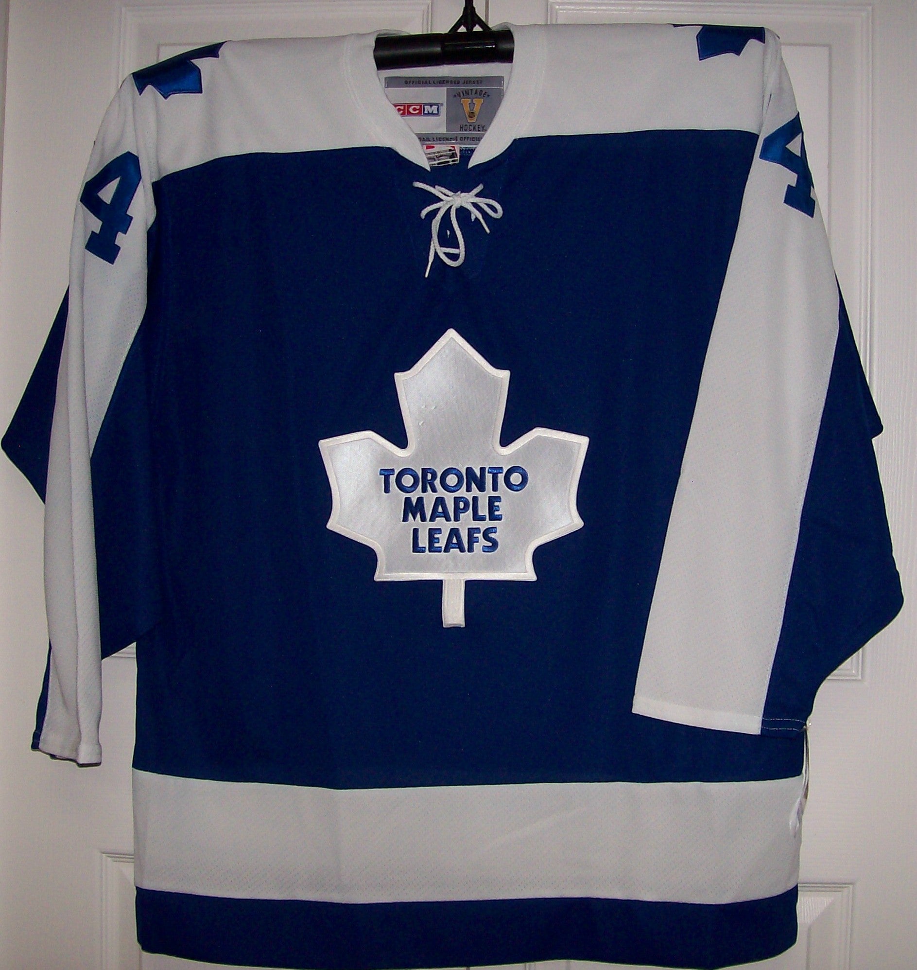 Toronto Maple Leafs Gear, Maple Leafs Jerseys, Toronto Maple Leafs